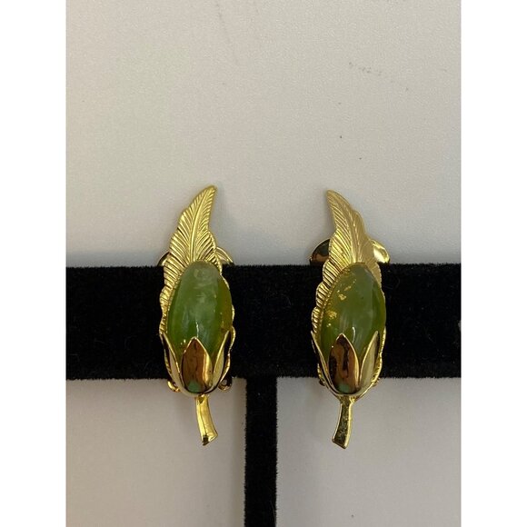 Vintage Leru Green Cabochon Gold-Tone Clip-On Earrings J0260 - Picture 2 of 11